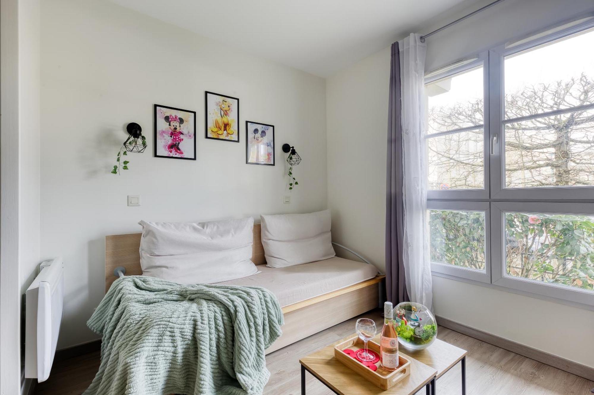 Cosy / / Val D'europe / Paris Apartment